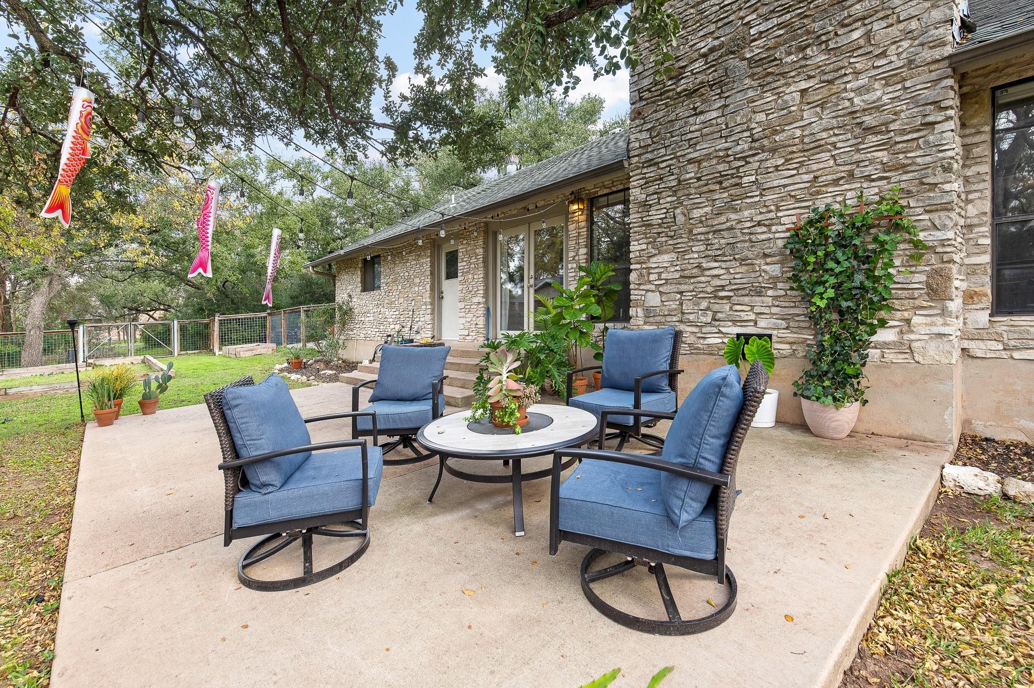 11006 Yucca Dr, Austin, TX 78759