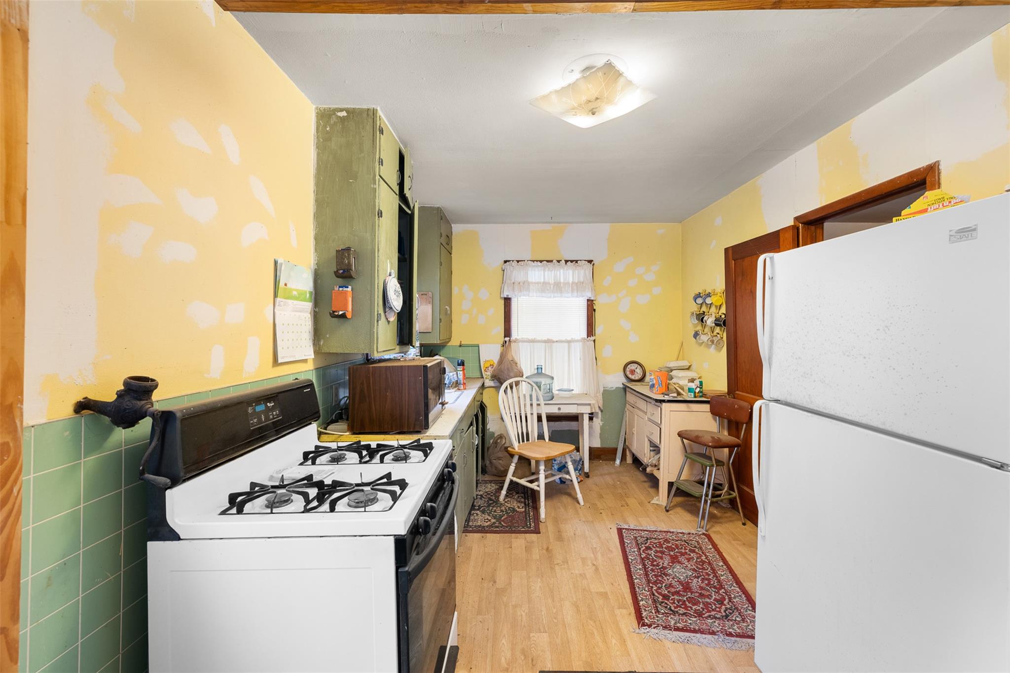 621 10th St, Lexington, TX 78947