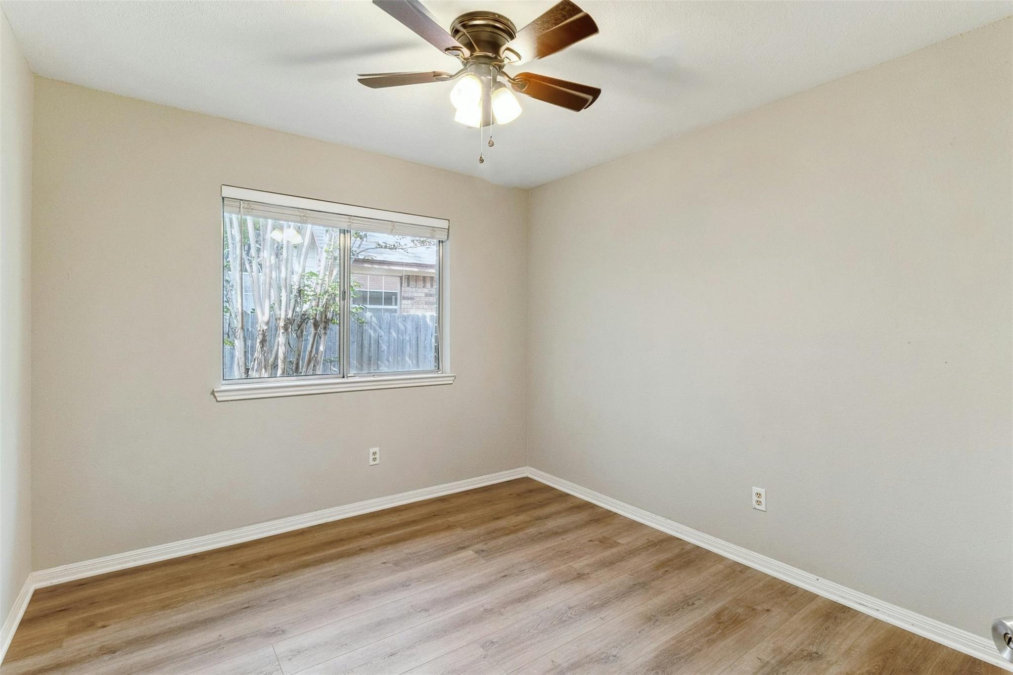 5905 Shanghai Pierce Rd, Austin, TX 78749