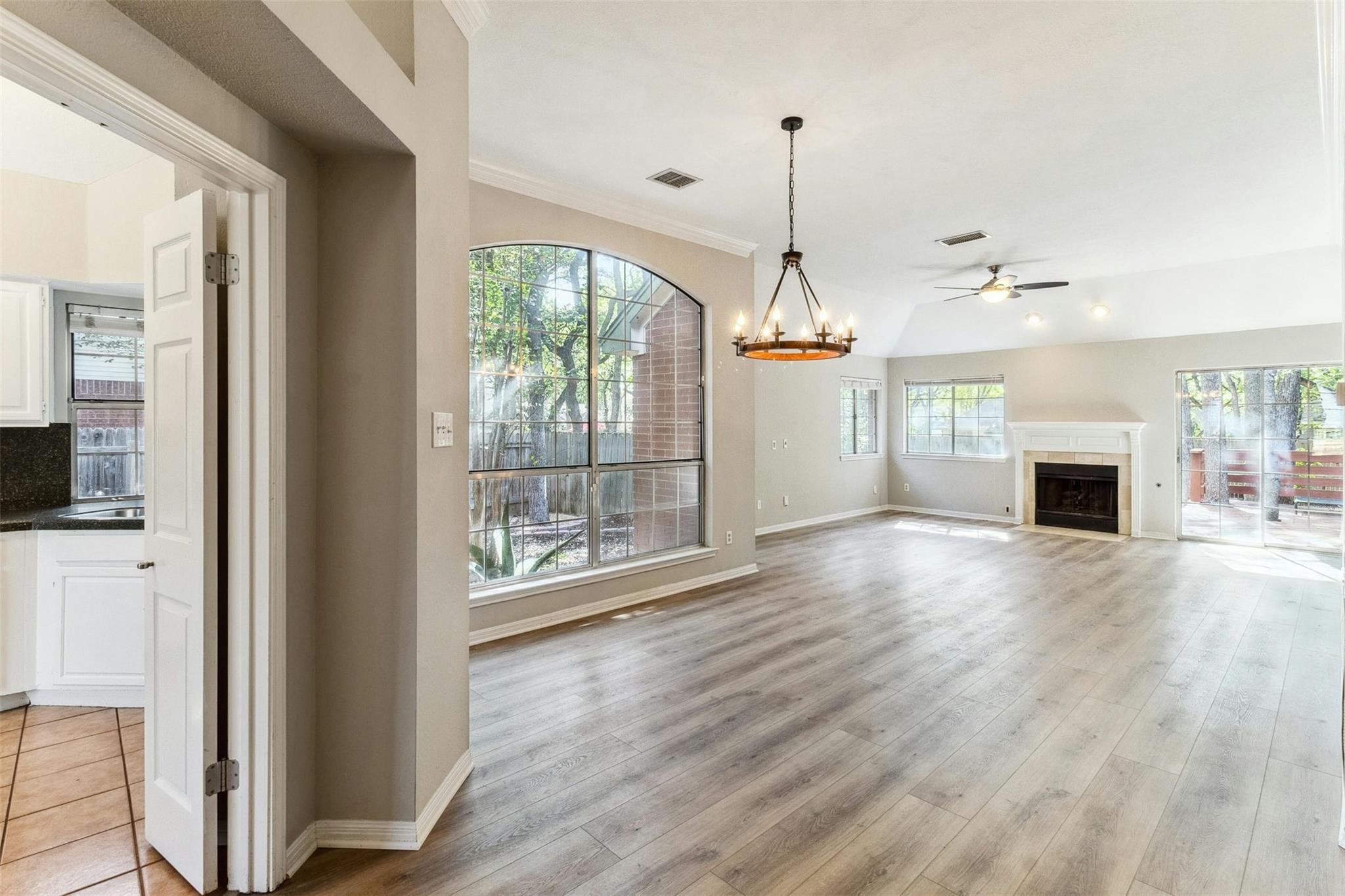 5905 Shanghai Pierce Rd, Austin, TX 78749