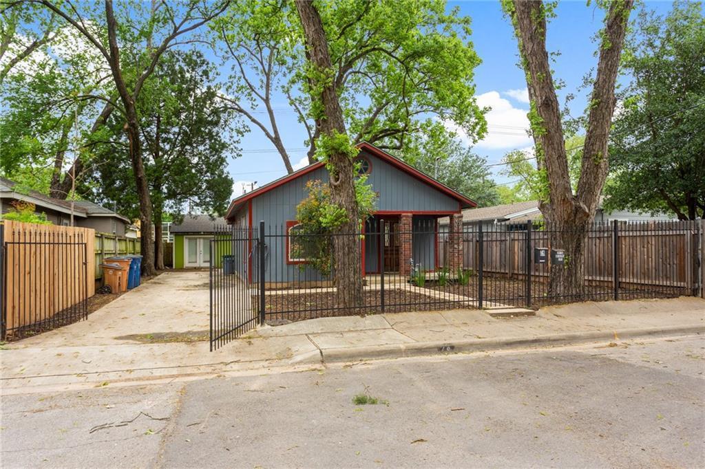 74 Julius St, Austin, TX 78702