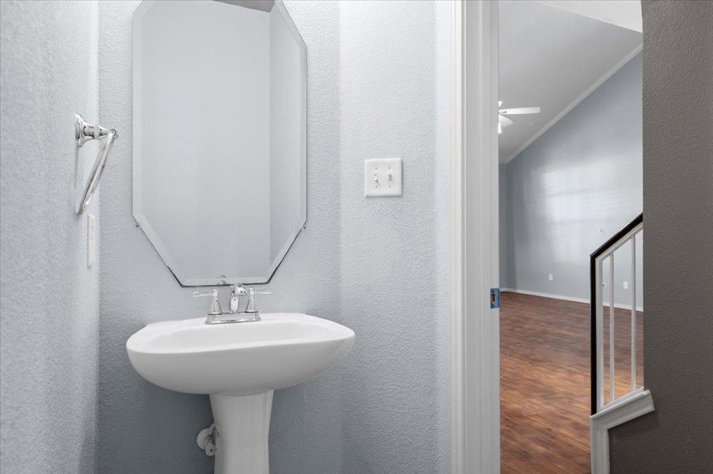 633 Fairway, Kyle, TX 78640