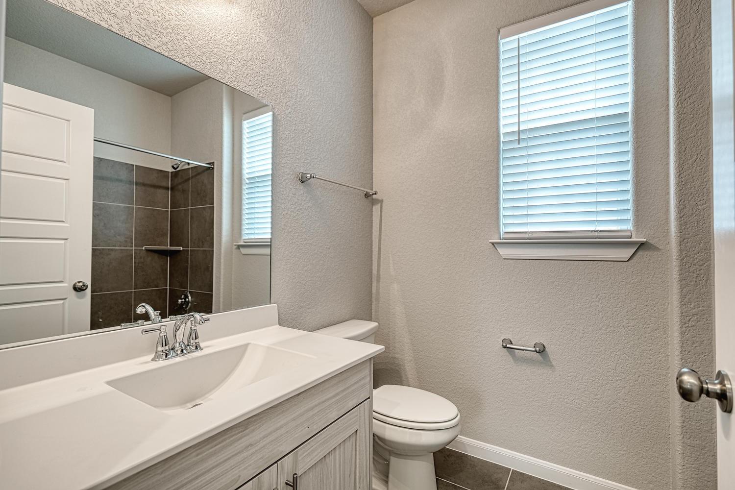 7631 Europa Ave, Round Rock, TX 78665