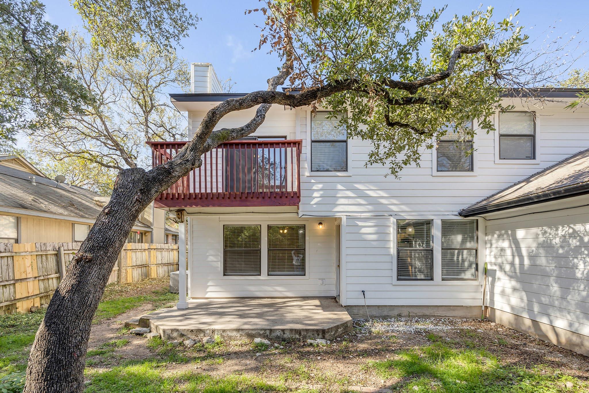 8102 TUSCARORA Trl # A, Austin, TX 78729