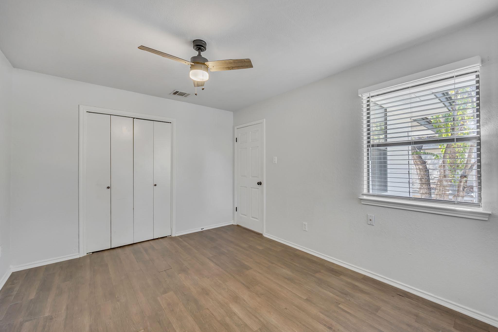 8102 TUSCARORA Trl # A, Austin, TX 78729