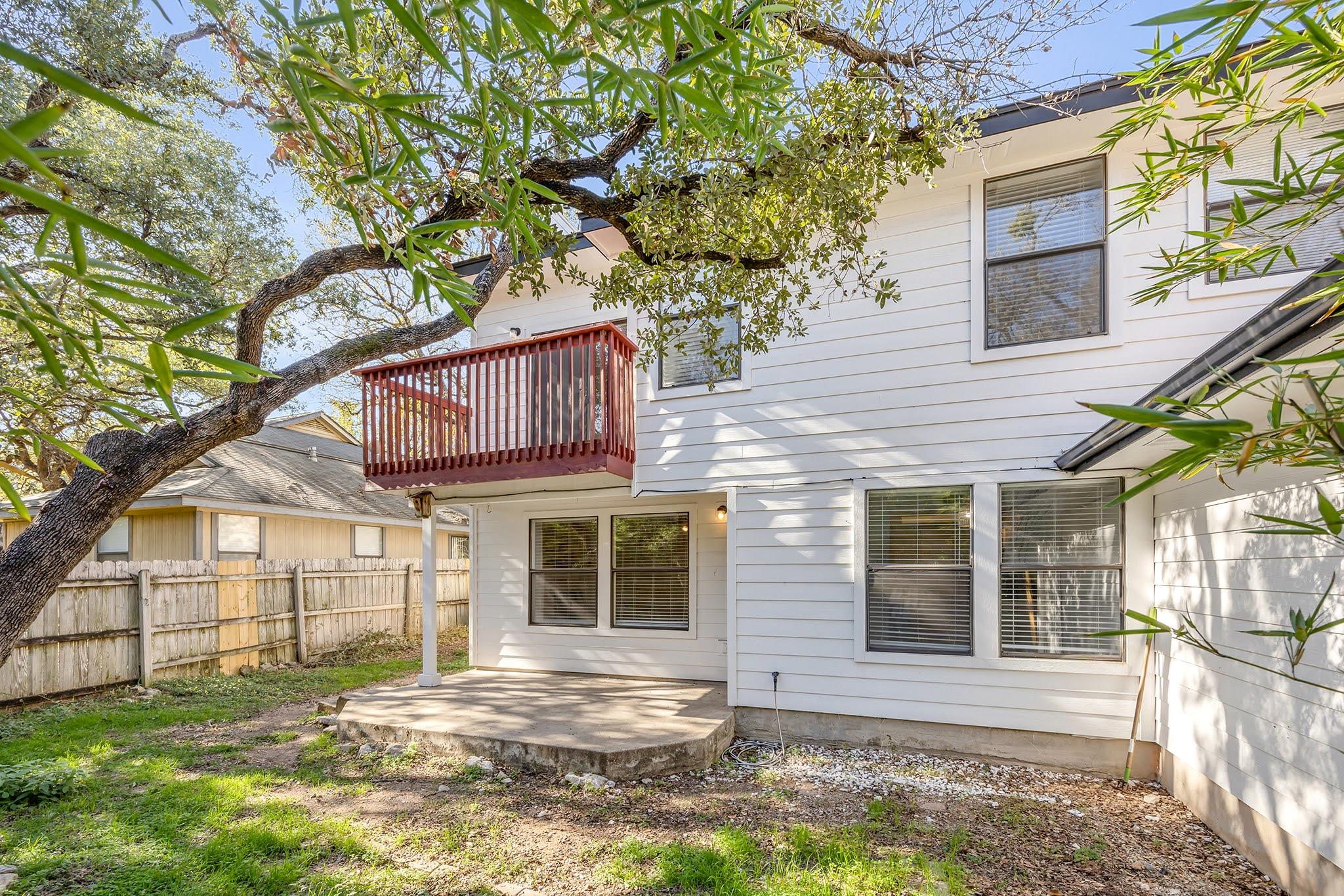 8102 TUSCARORA Trl # A, Austin, TX 78729