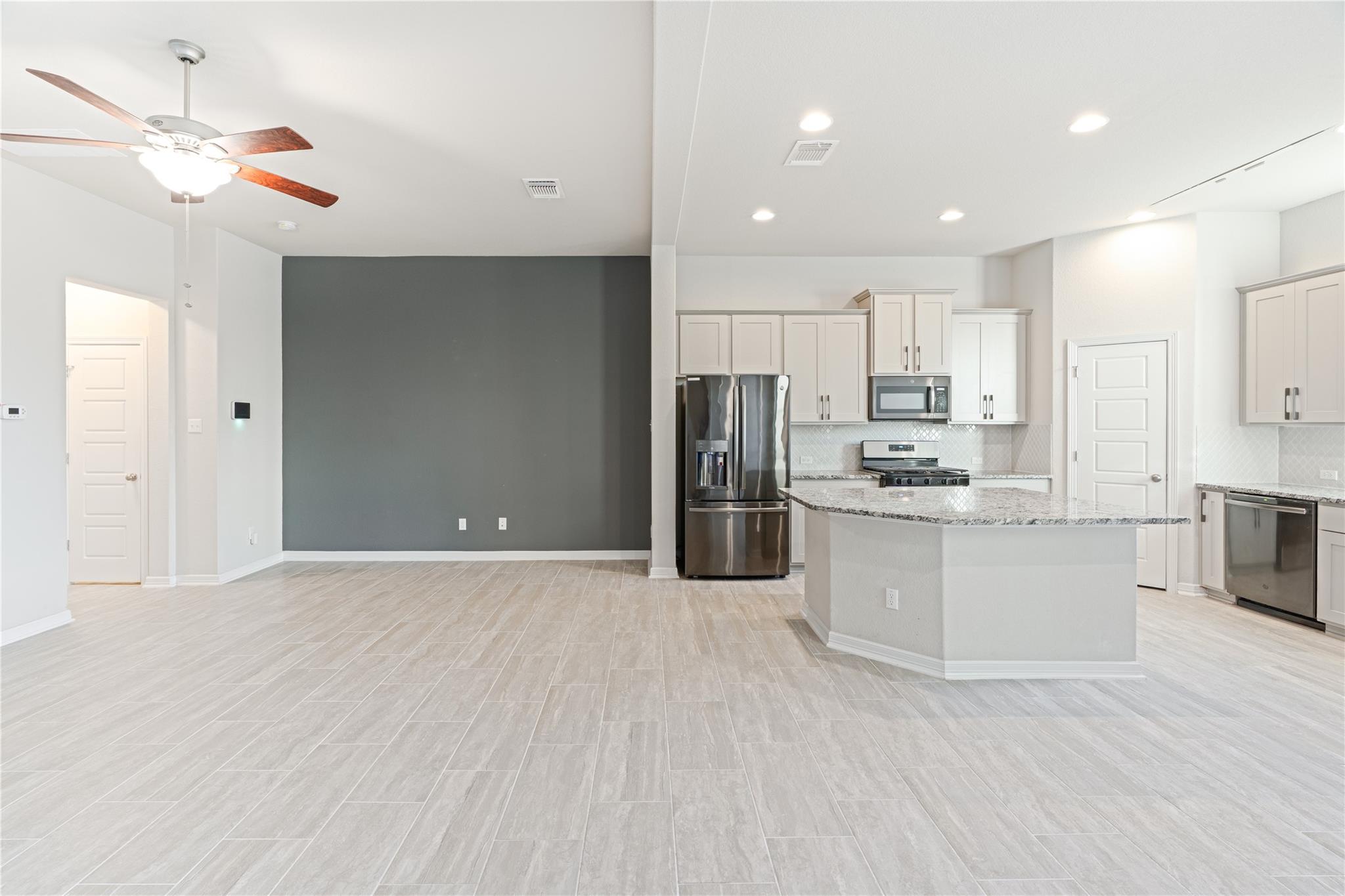 2212 Dillon Pond Ln # B, Pflugerville, TX 78660