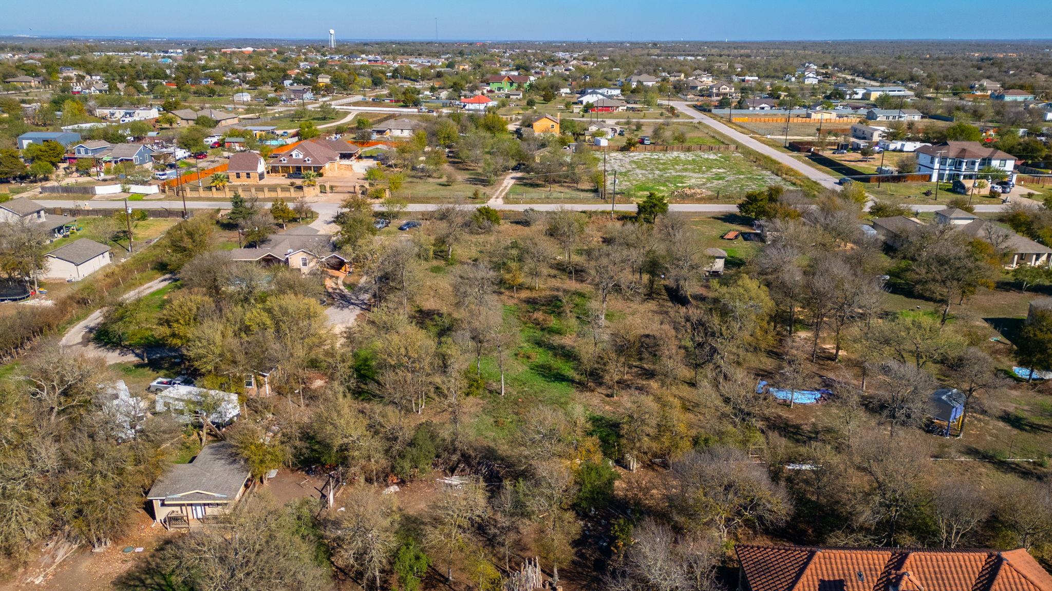 185 Monterrey Hills Dr, Del Valle, TX 78617