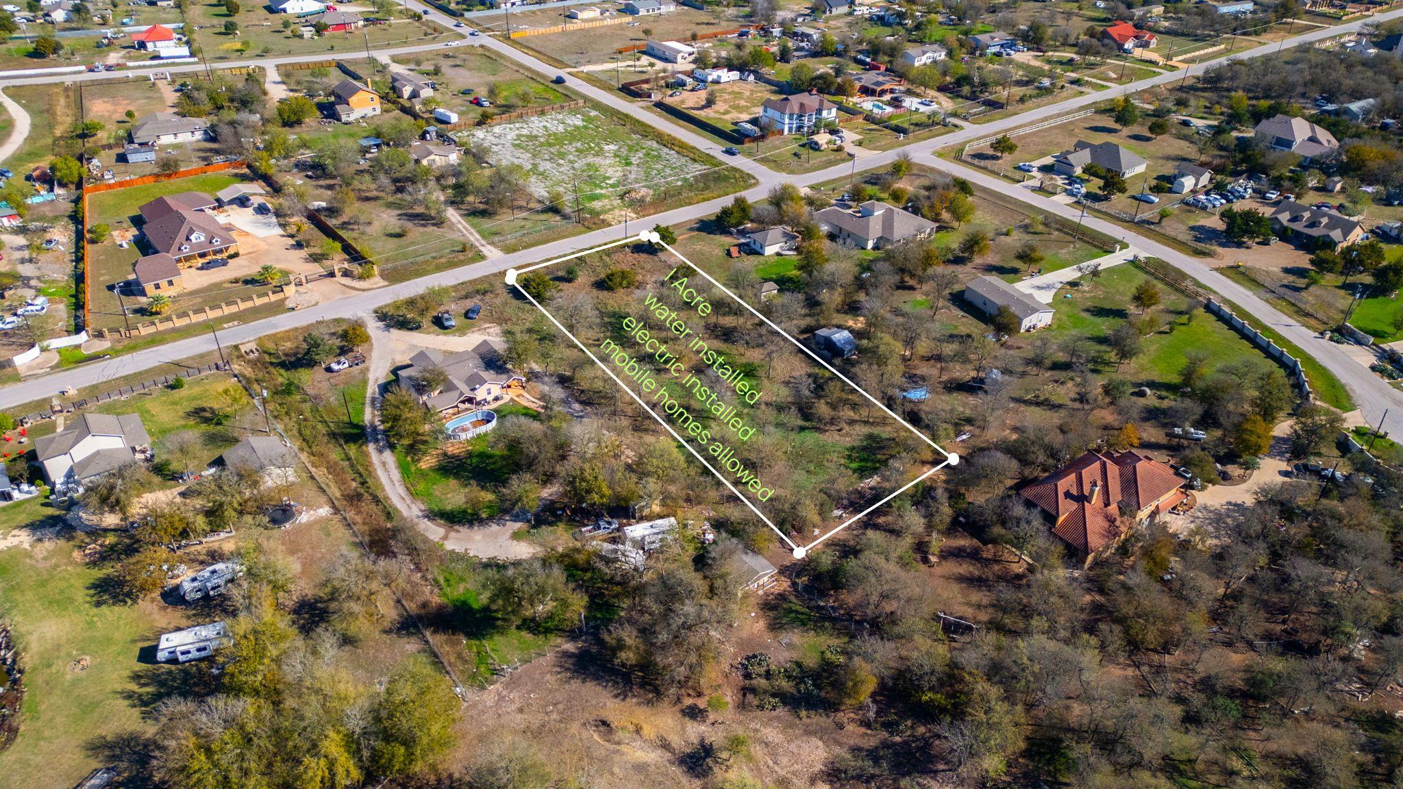 185 Monterrey Hills Dr, Del Valle, TX 78617