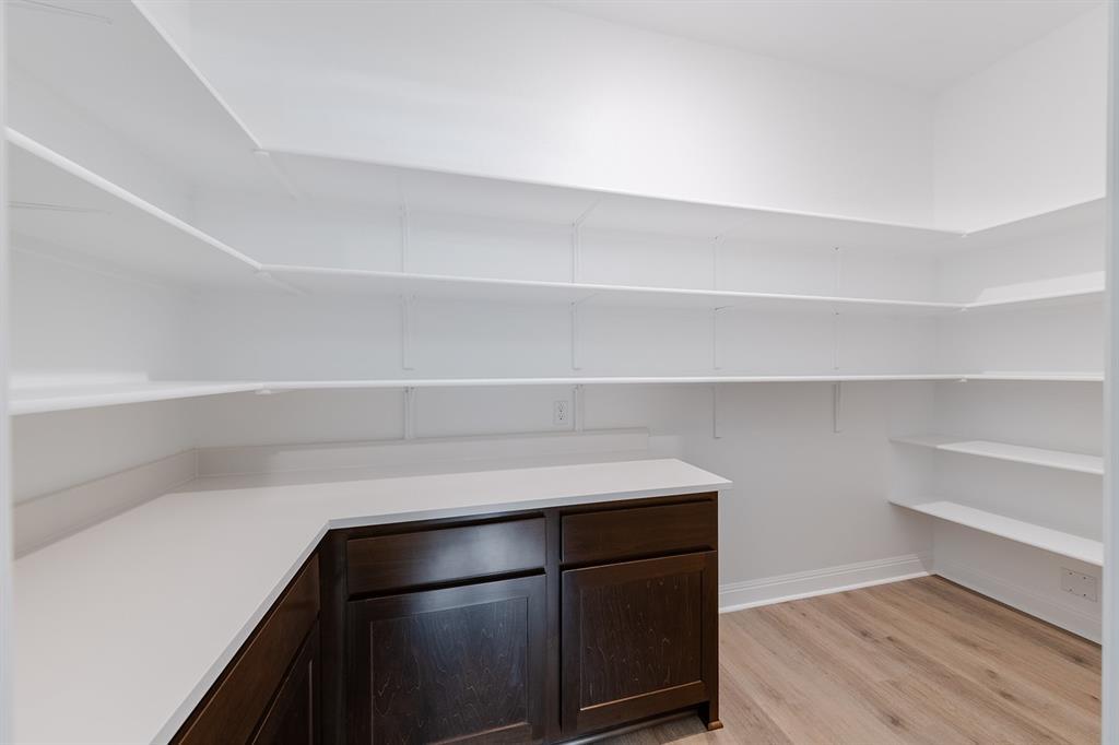 117 Yaklin Dr, Liberty Hill, TX 78642