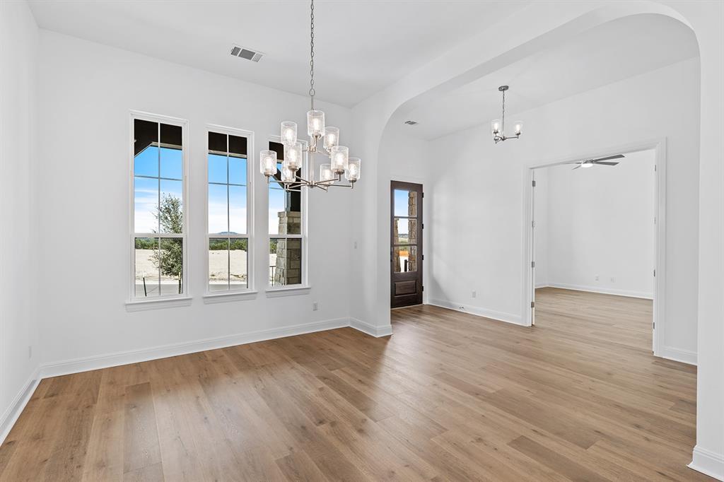 117 Yaklin Dr, Liberty Hill, TX 78642