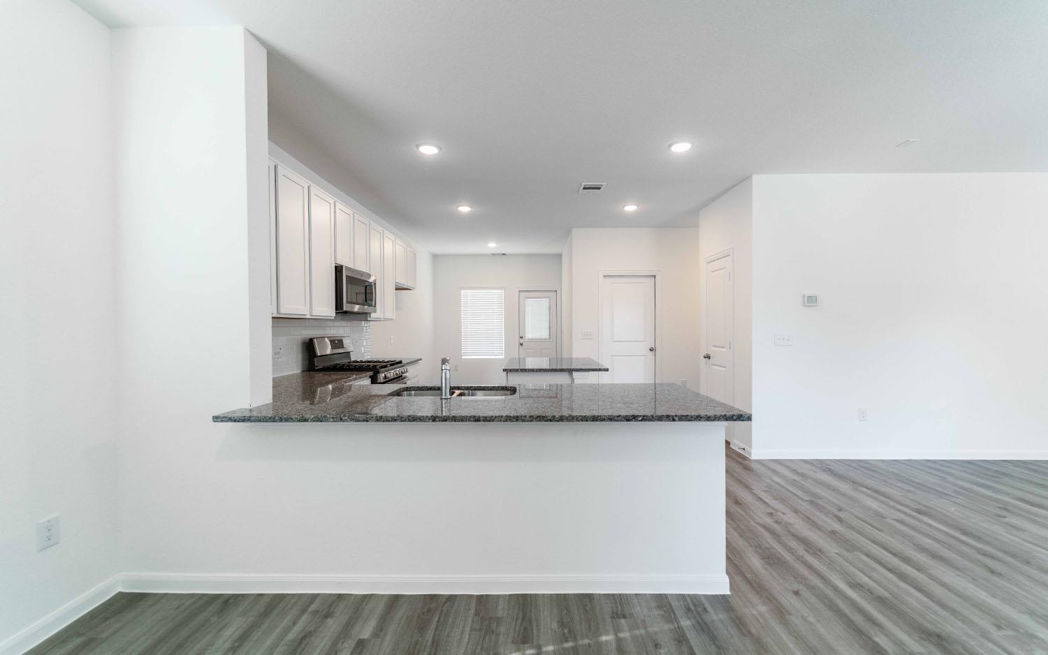 219 Tokalaun Dr, Hutto, TX 78634