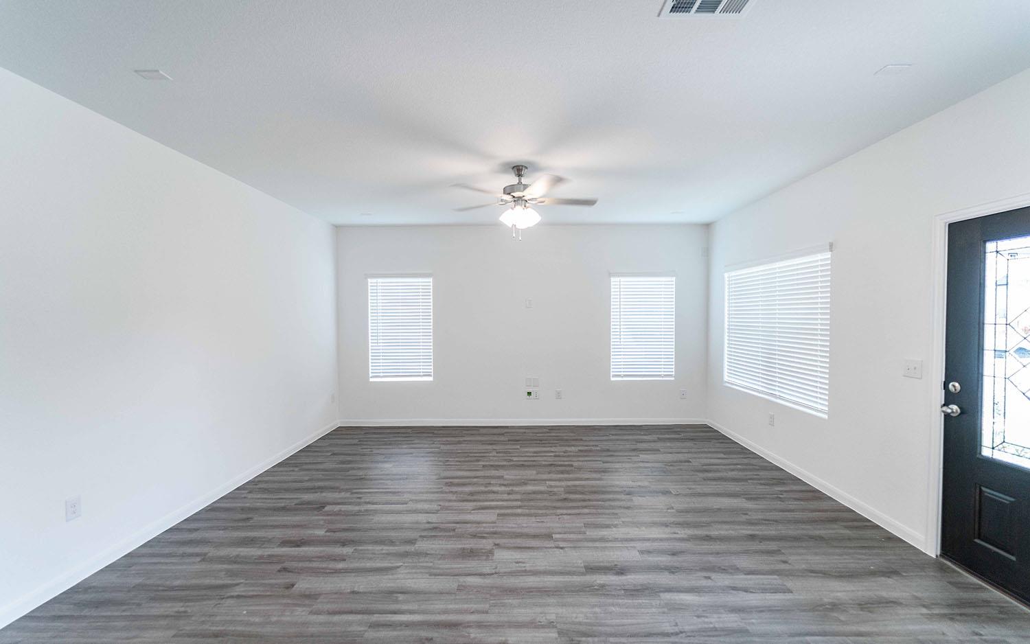 219 Tokalaun Dr, Hutto, TX 78634