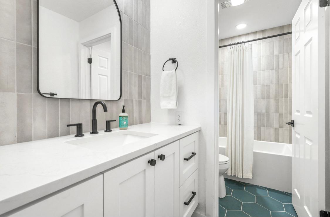 433 Towne Park Trl, Austin, TX 78751