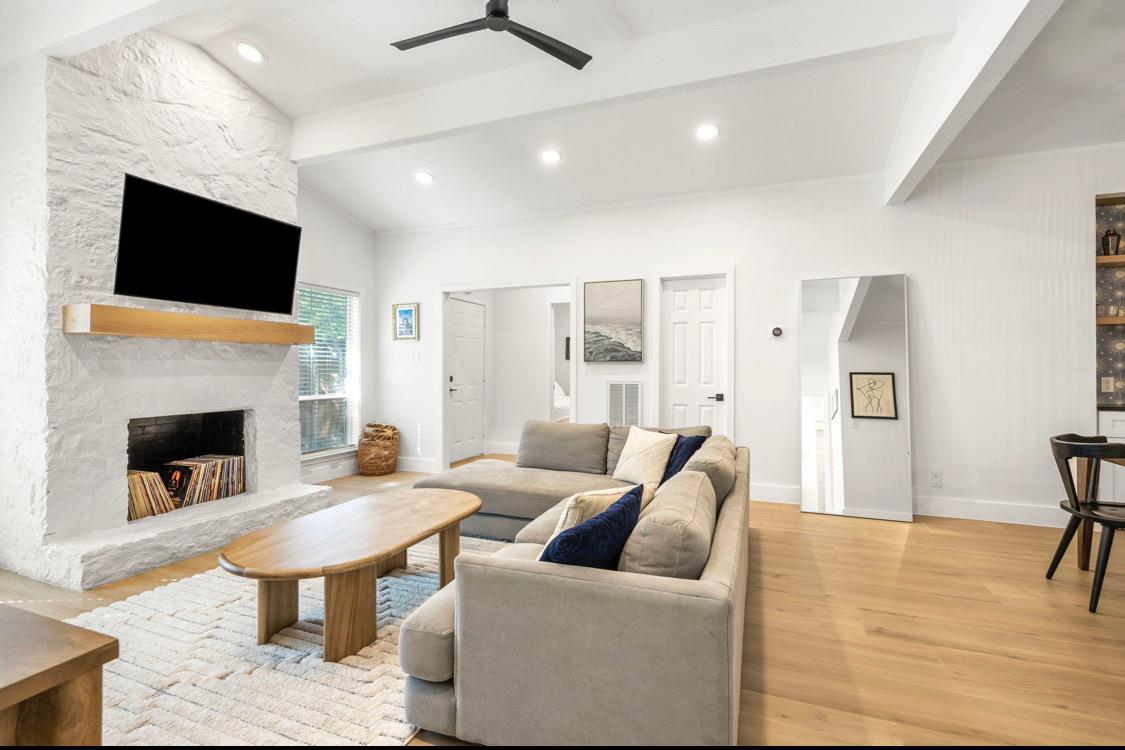 433 Towne Park Trl, Austin, TX 78751