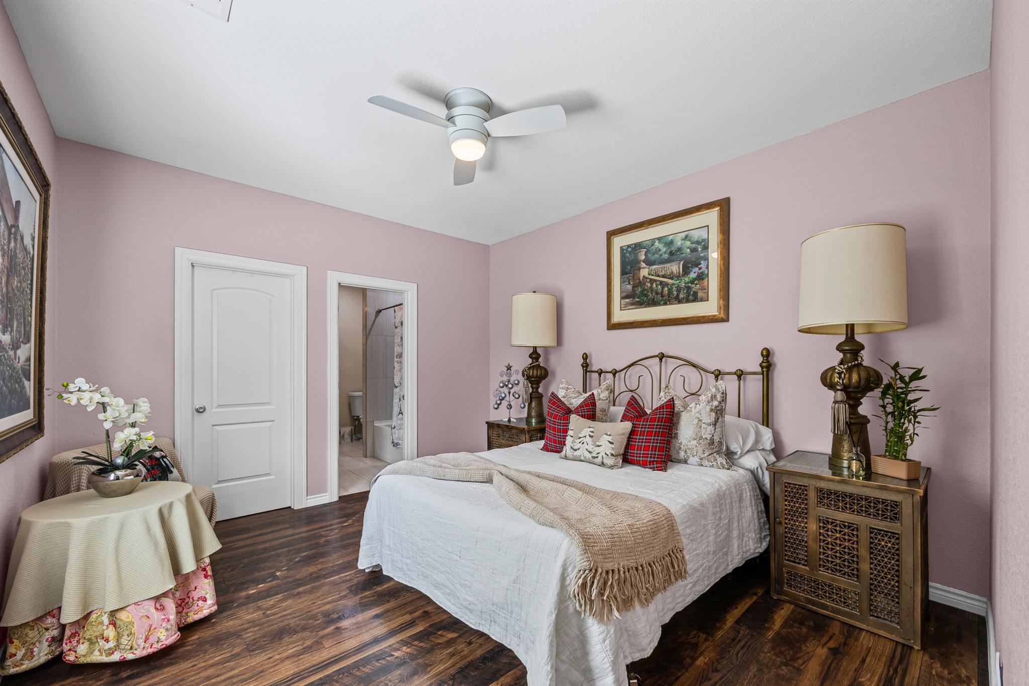 305 Whitesands Trl, Dale, TX 78616