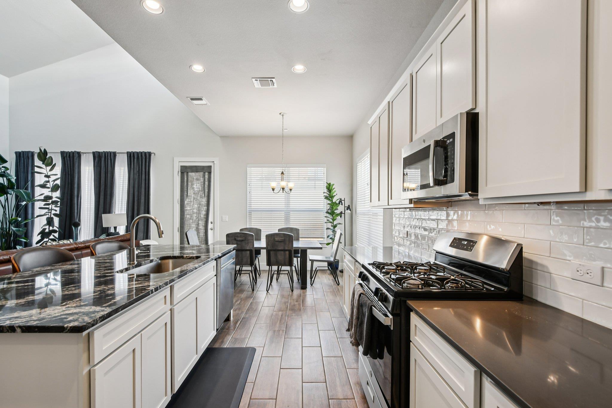 11212 Charger Way, Manor, TX 78653