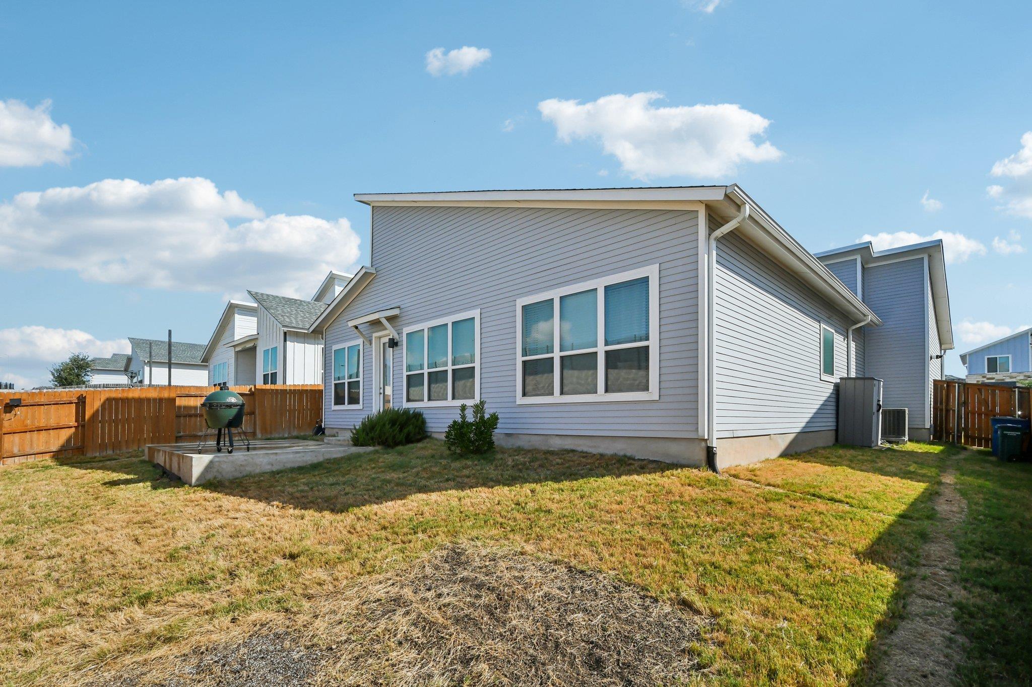 11212 Charger Way, Manor, TX 78653