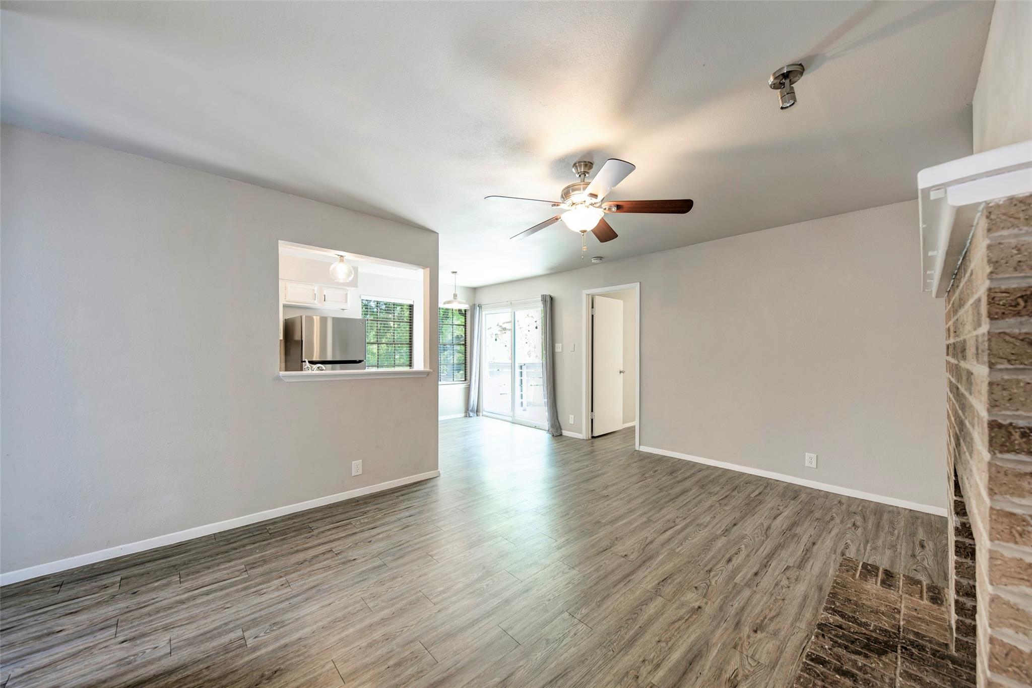 2106 Nickerson St # 201, Austin, TX 78704