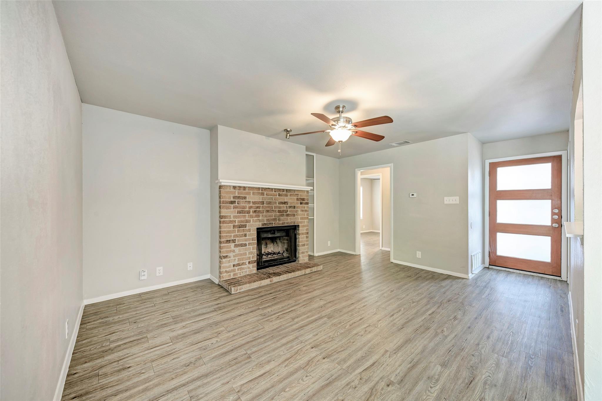 2106 Nickerson St # 201, Austin, TX 78704