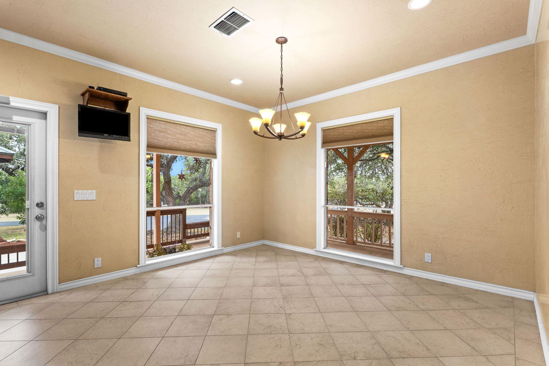 115 Sage Oaks Trail Trl, Boerne, TX 78006