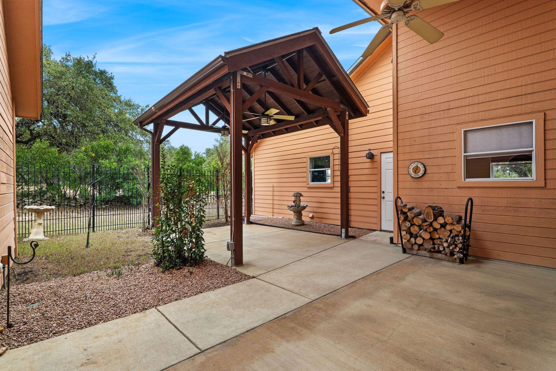 115 Sage Oaks Trail Trl, Boerne, TX 78006