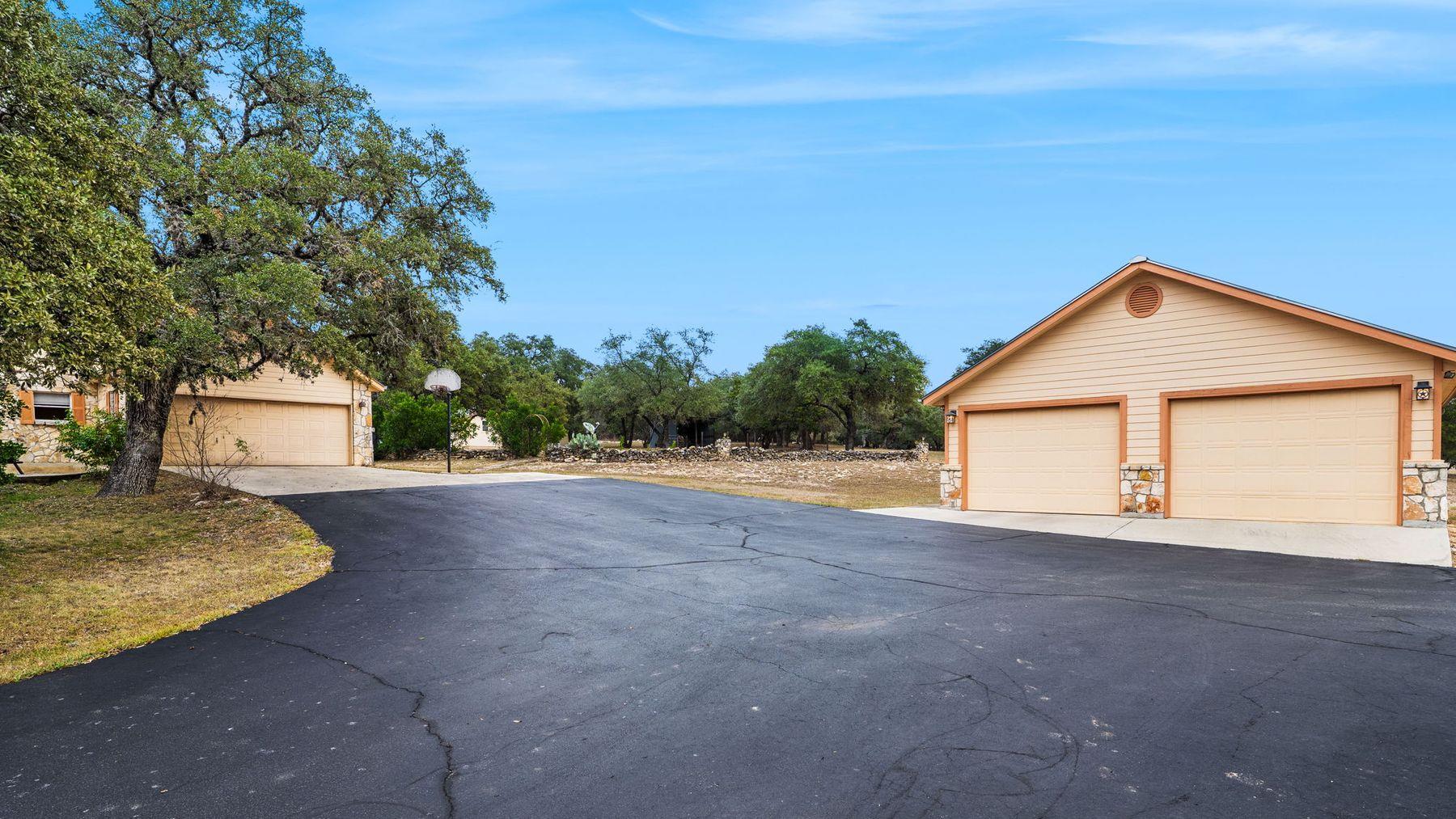115 Sage Oaks Trail Trl, Boerne, TX 78006