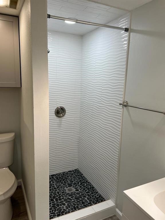 5804 Circulo Dr # 5E, Lago Vista, TX 78645