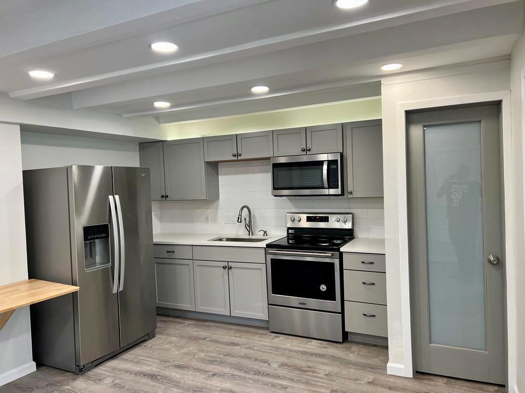 5804 Circulo Dr # 5E, Lago Vista, TX 78645