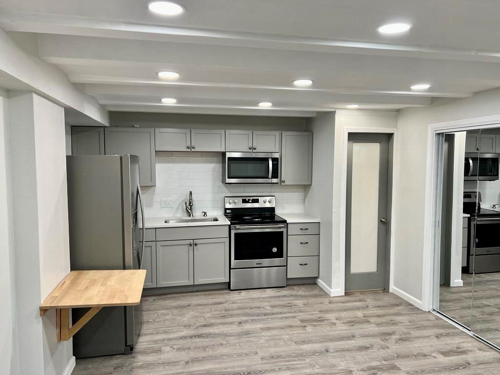 5804 Circulo Dr # 5E, Lago Vista, TX 78645