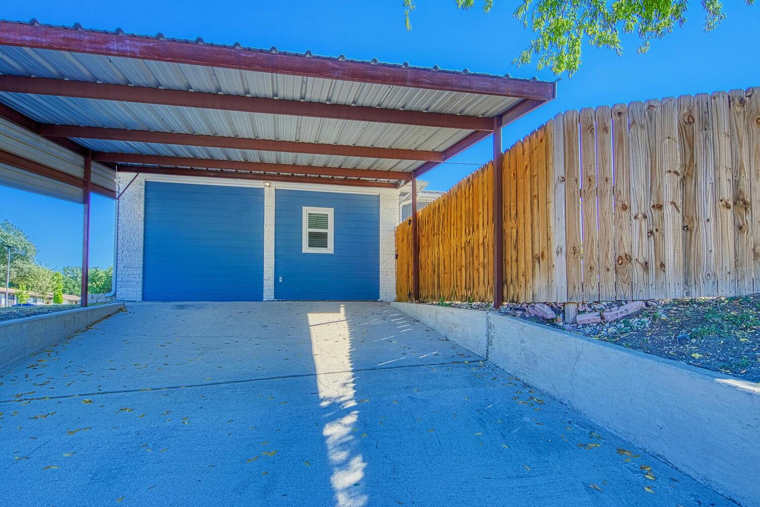 202 Covina Ave, San Antonio, TX 78218