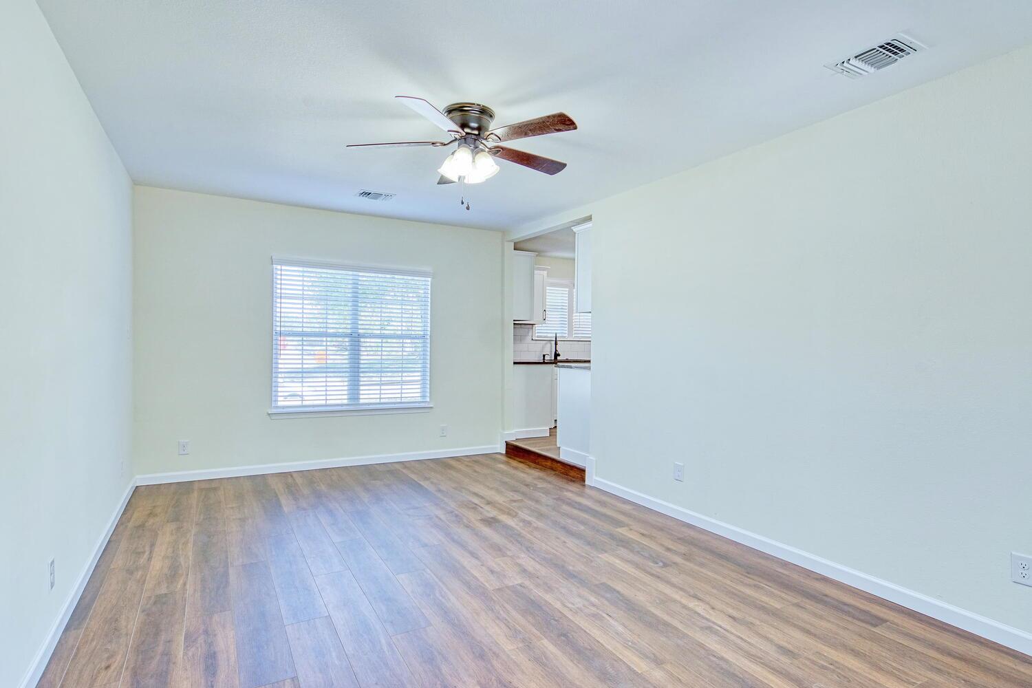 202 Covina Ave, San Antonio, TX 78218