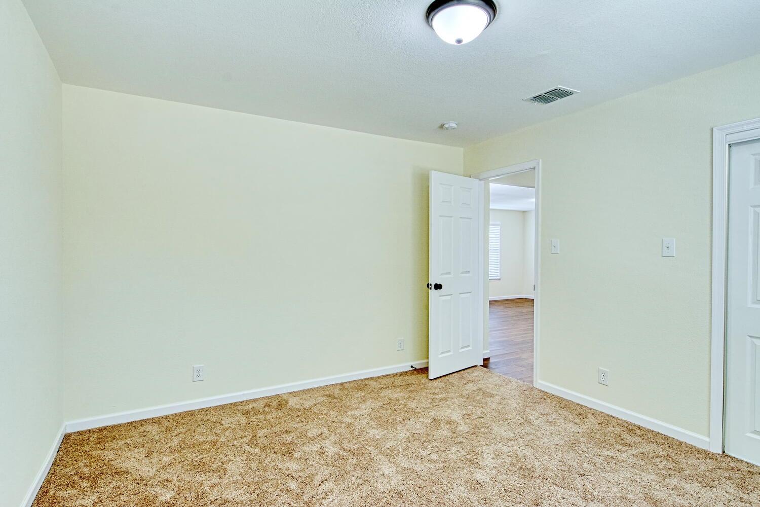 202 Covina Ave, San Antonio, TX 78218