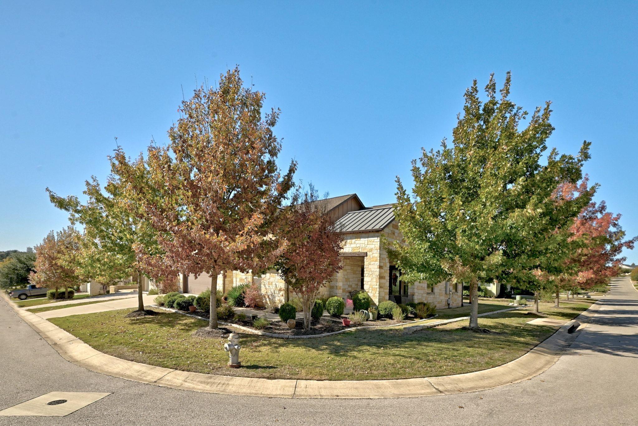 121 Dreaming Plum Ln, San Marcos, TX 78666