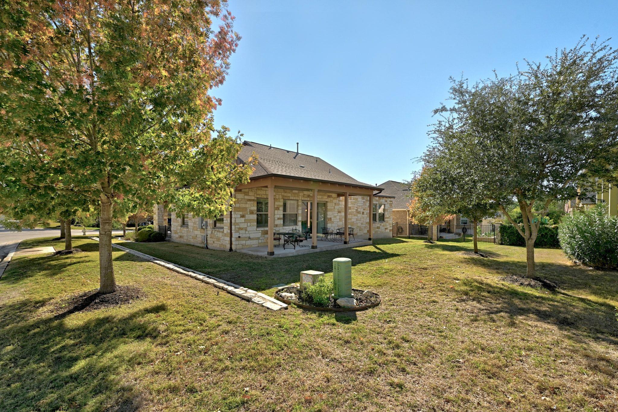 121 Dreaming Plum Ln, San Marcos, TX 78666