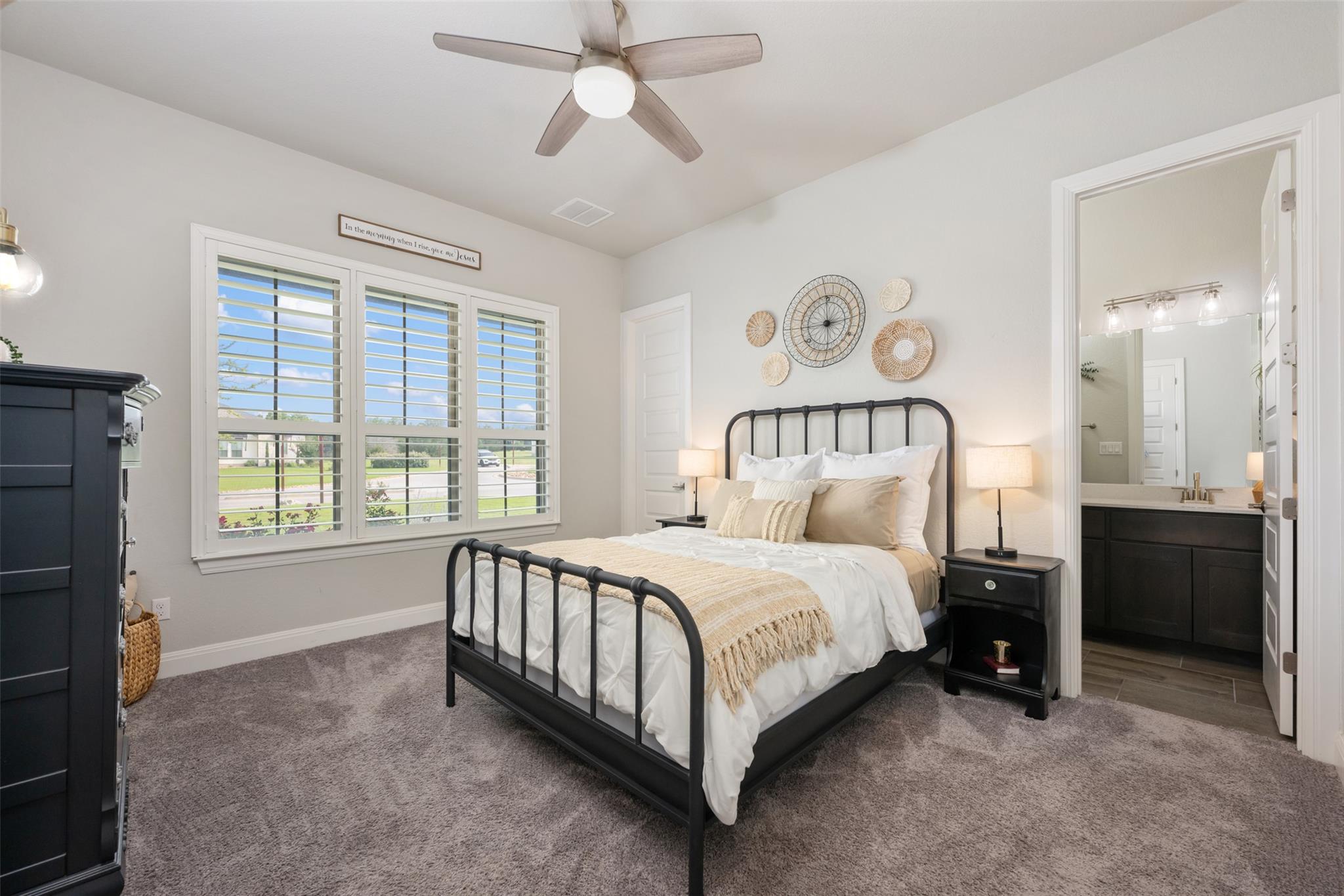 340 Bold Sundown, Liberty Hill, TX 78642