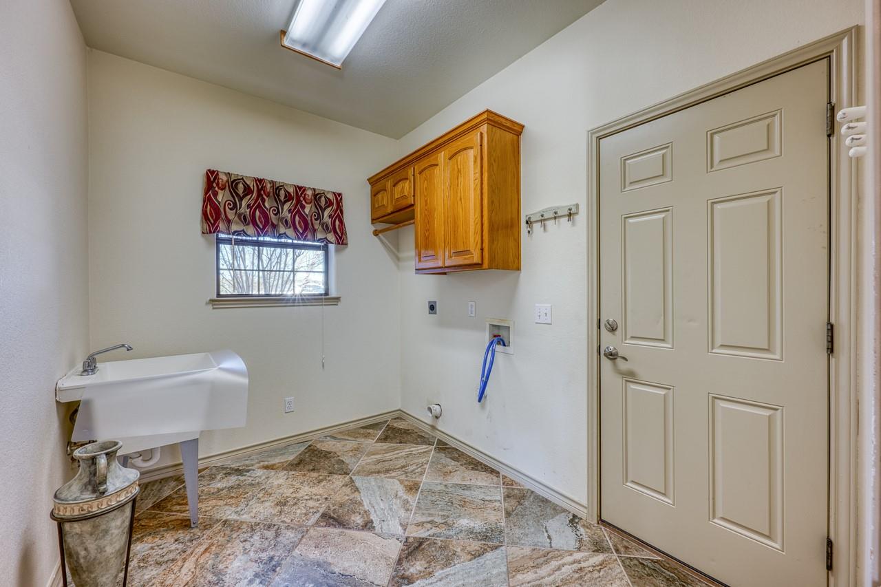 121 Amber Crk, Burnet, TX 78611