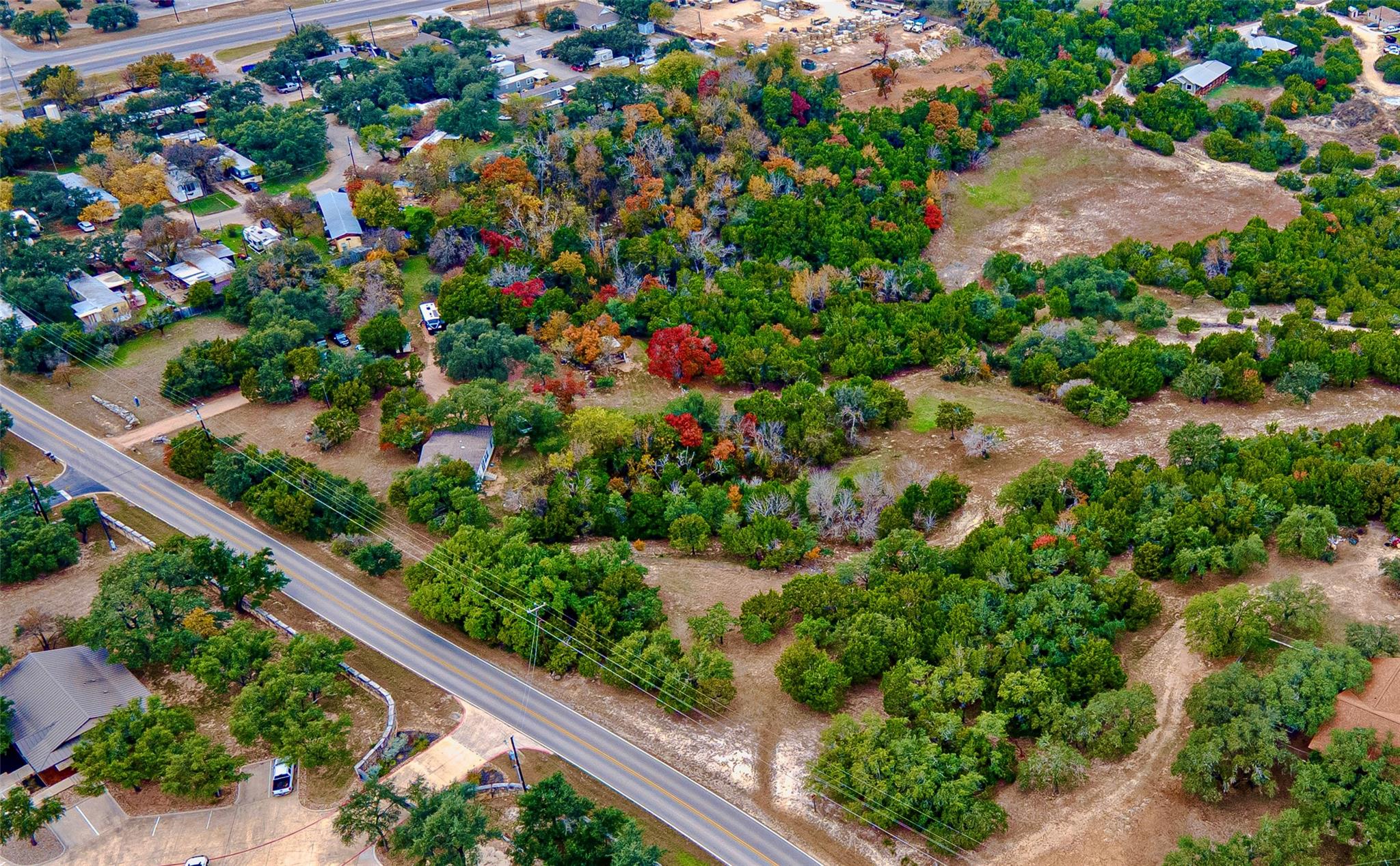 5016 BOB WIRE Rd, Spicewood, TX 78669