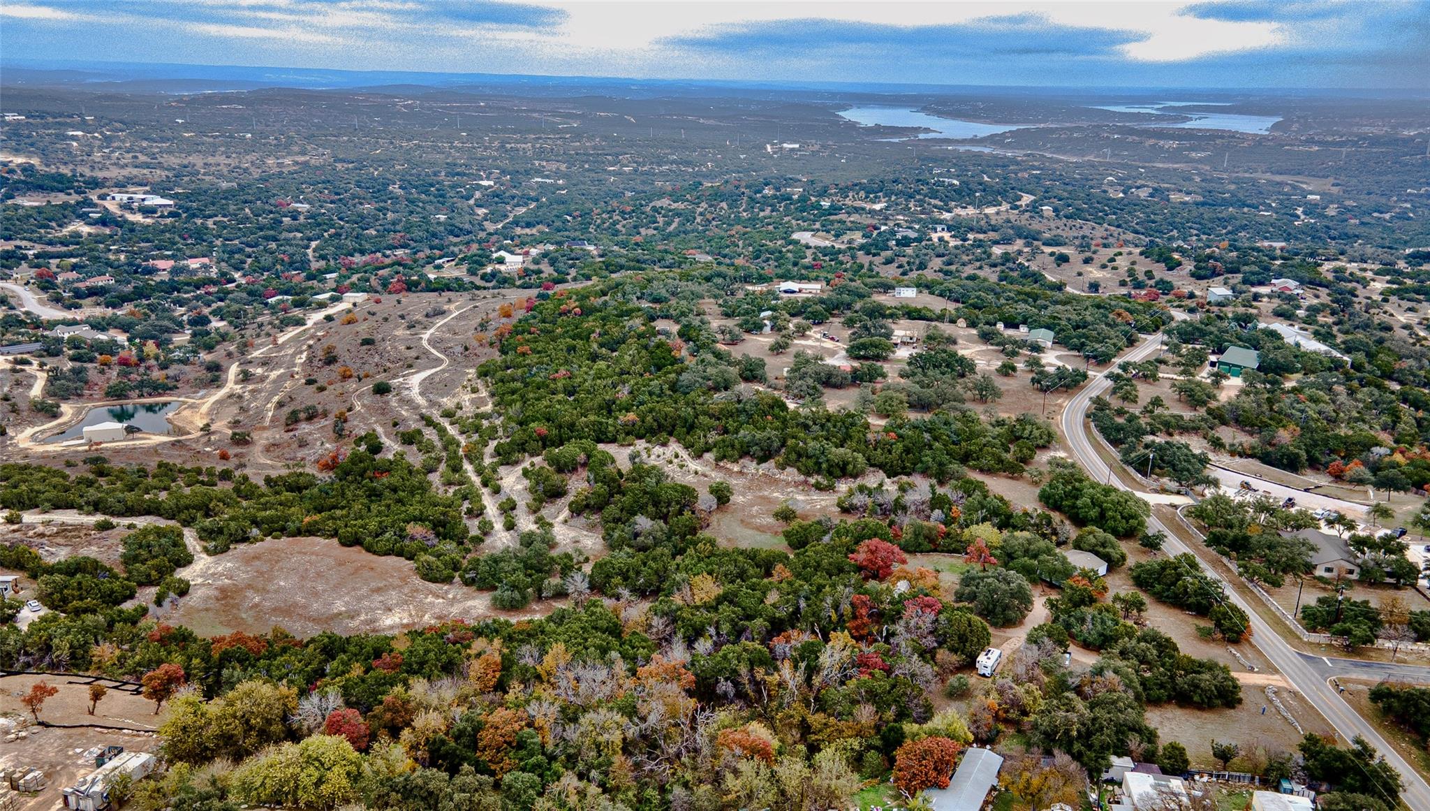 5016 BOB WIRE Rd, Spicewood, TX 78669