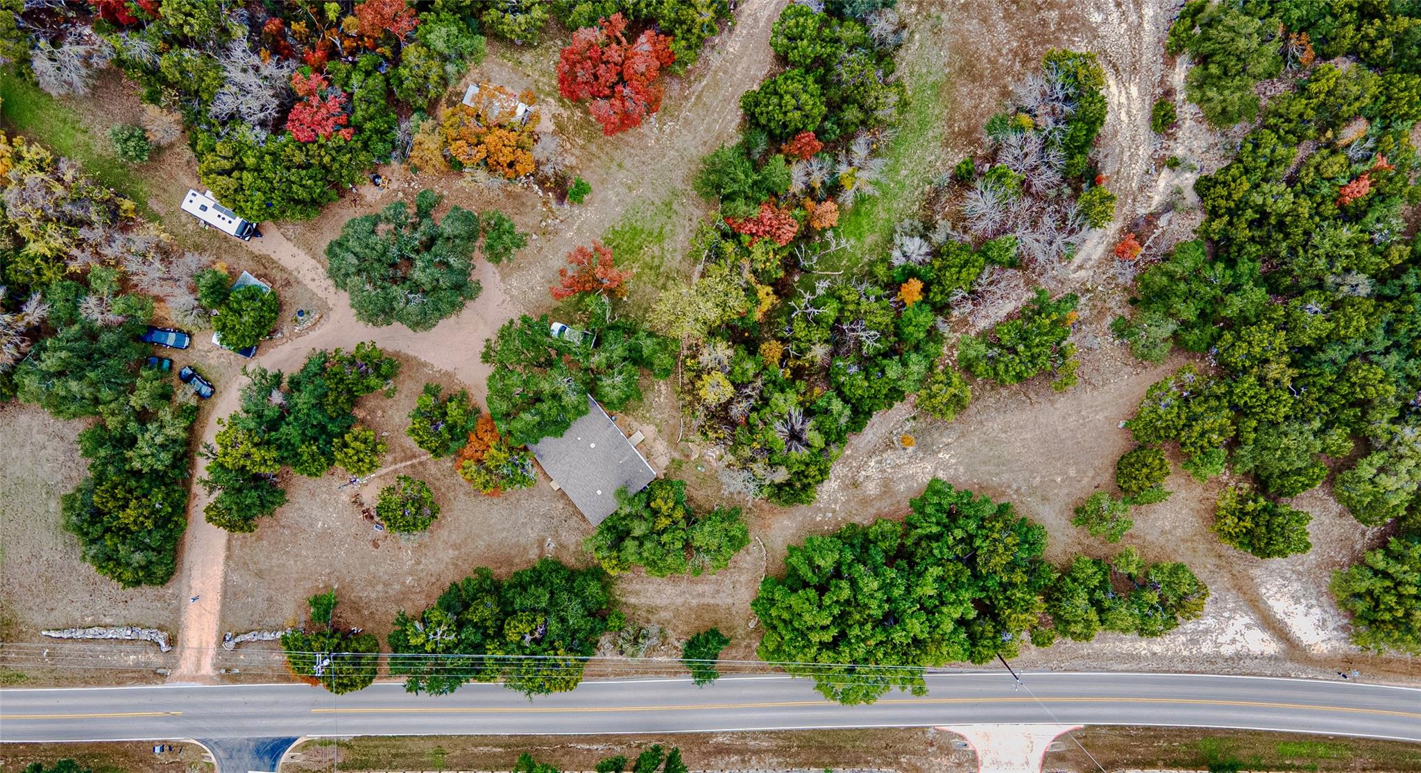 5016 BOB WIRE Rd, Spicewood, TX 78669