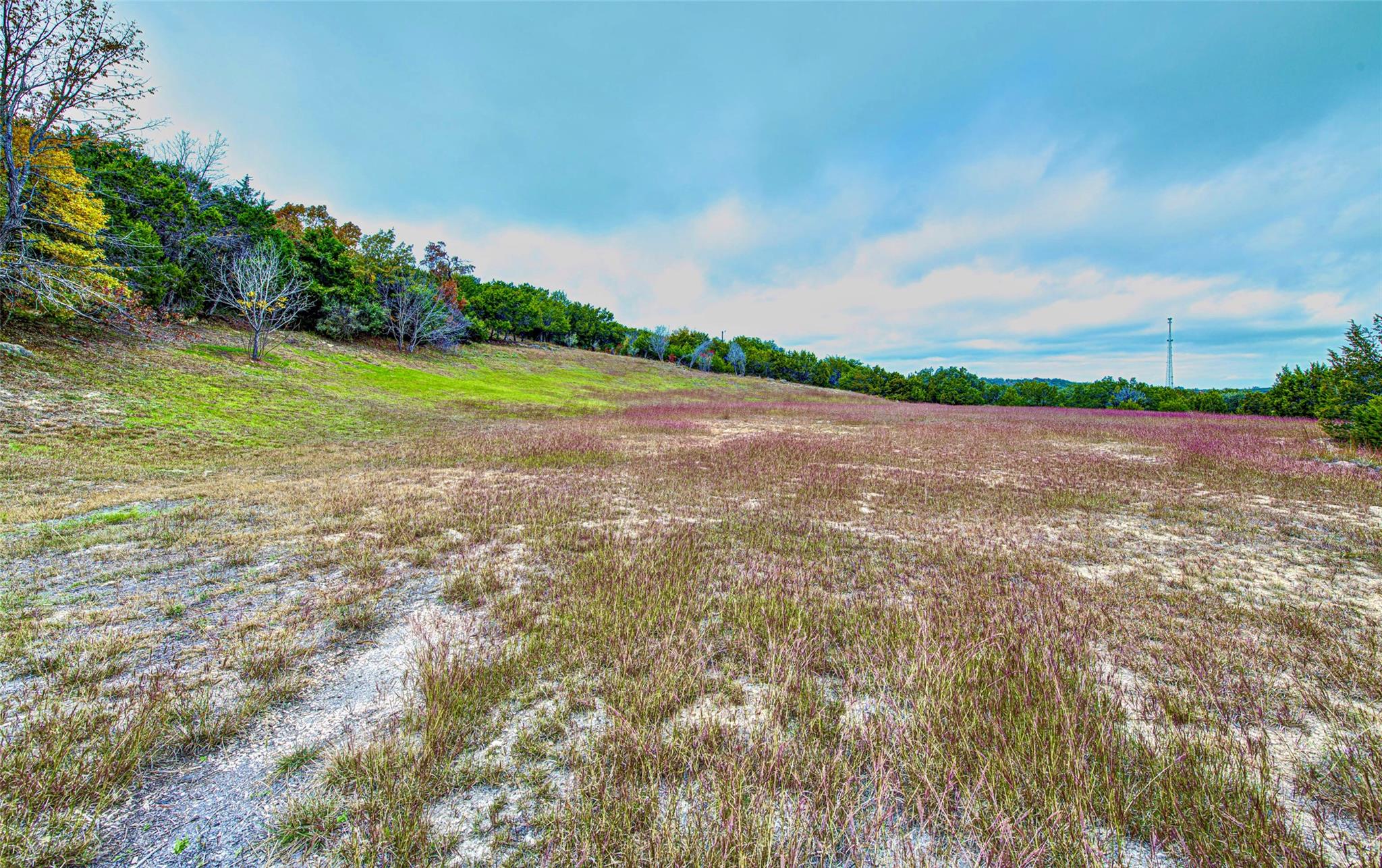 5016 BOB WIRE Rd, Spicewood, TX 78669