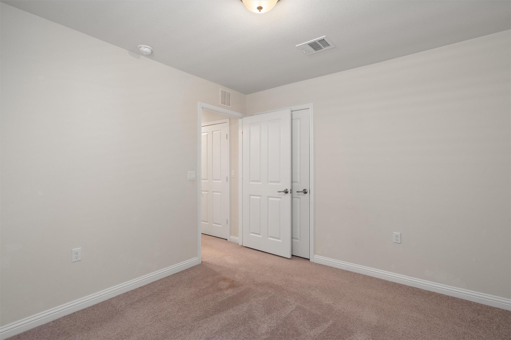 307 Kickapoo Creek Ln, Georgetown, TX 78633