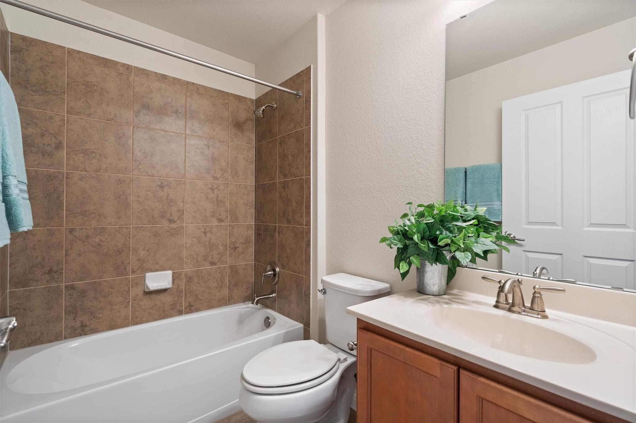 307 Kickapoo Creek Ln, Georgetown, TX 78633