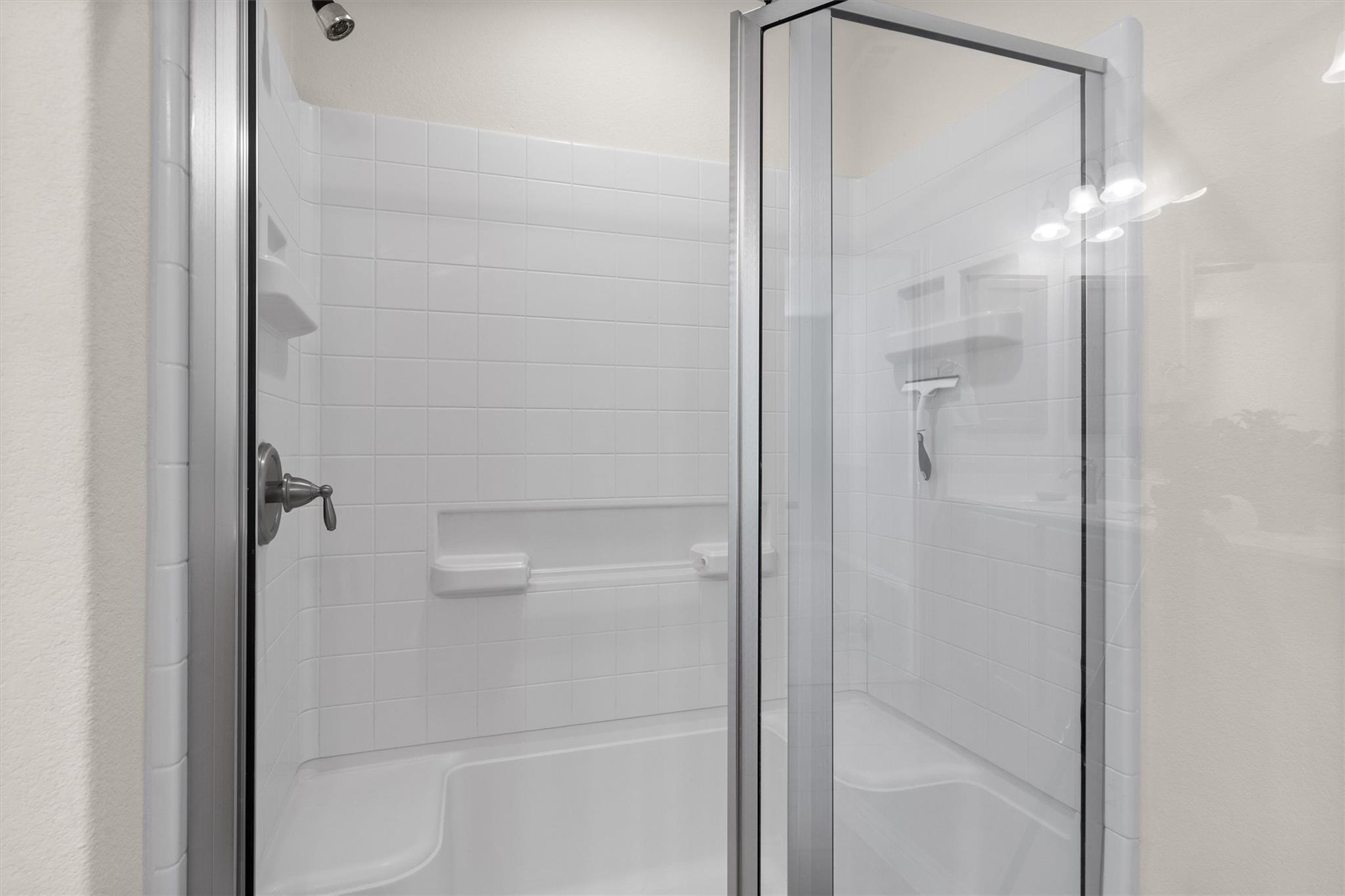 307 Kickapoo Creek Ln, Georgetown, TX 78633