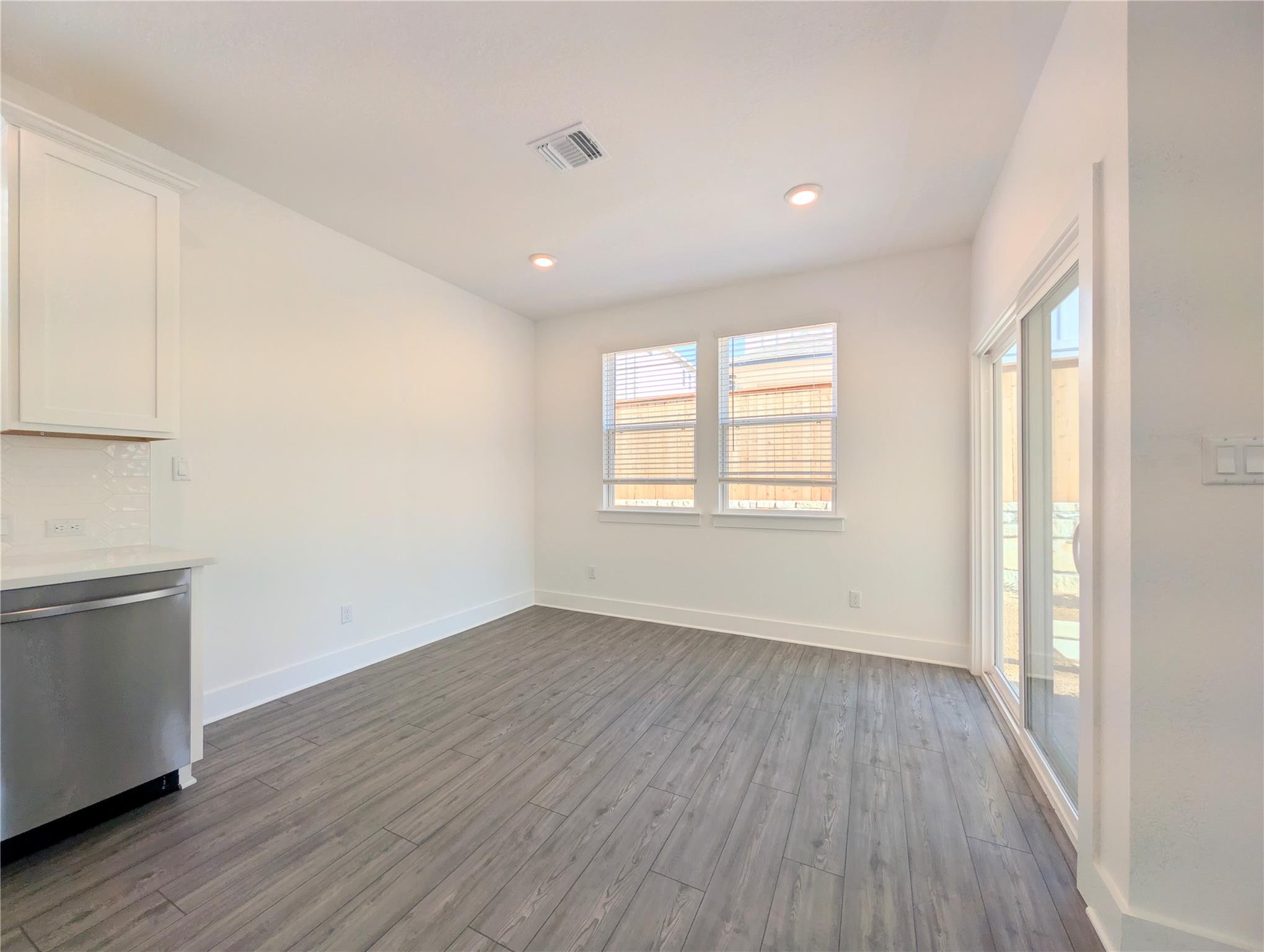 113 Sycamore Pines, Kyle, TX 78640