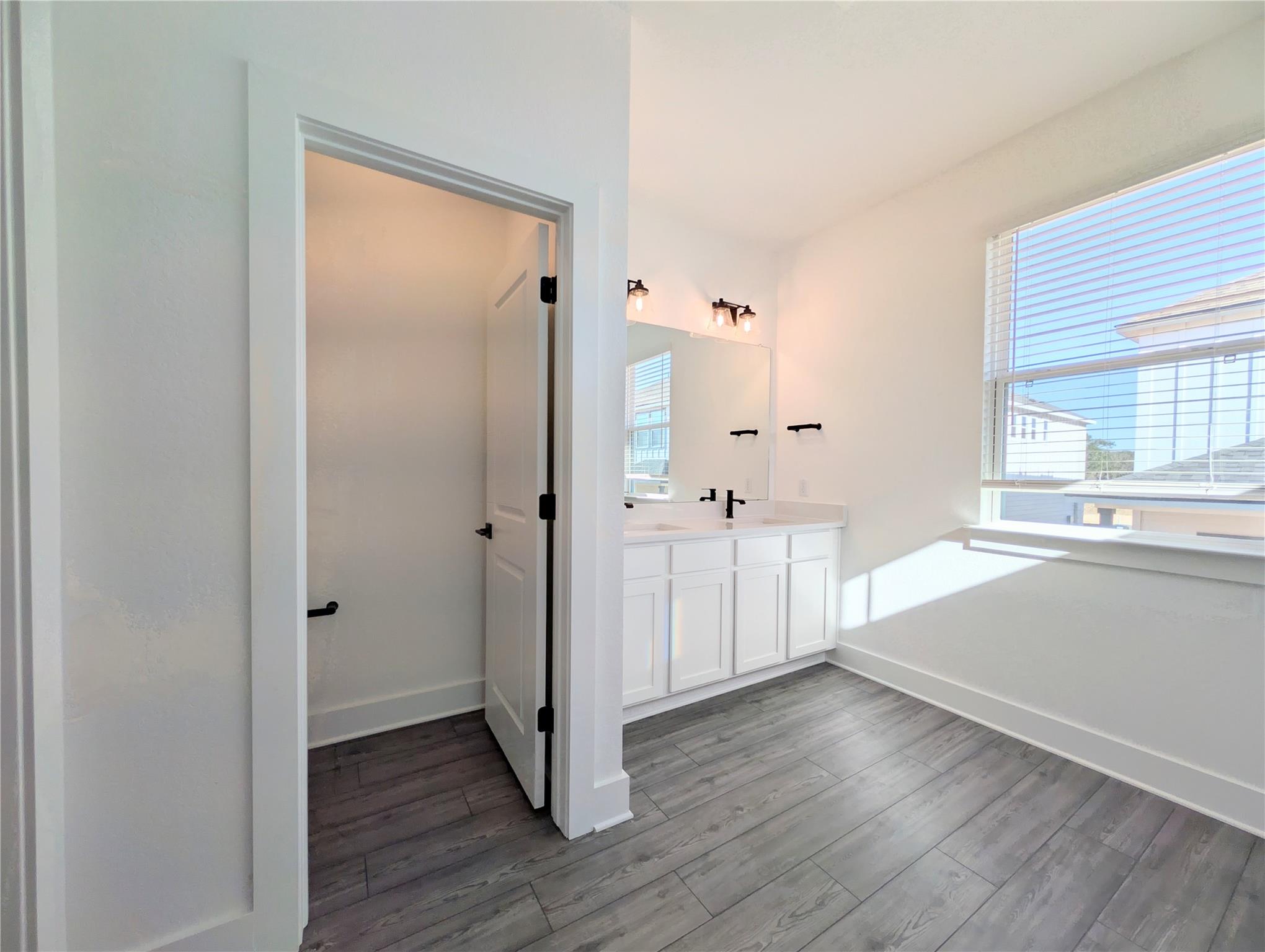 113 Sycamore Pines, Kyle, TX 78640