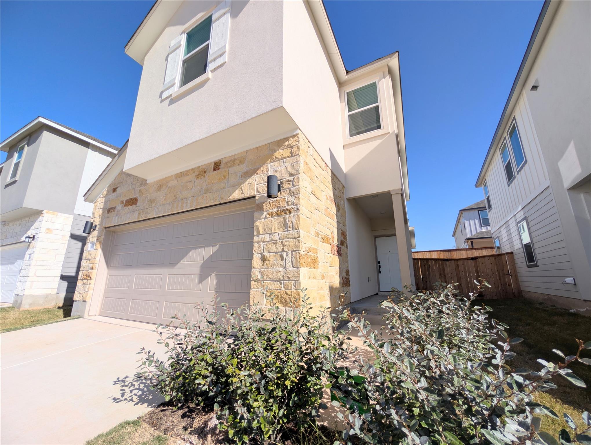 113 Sycamore Pines, Kyle, TX 78640