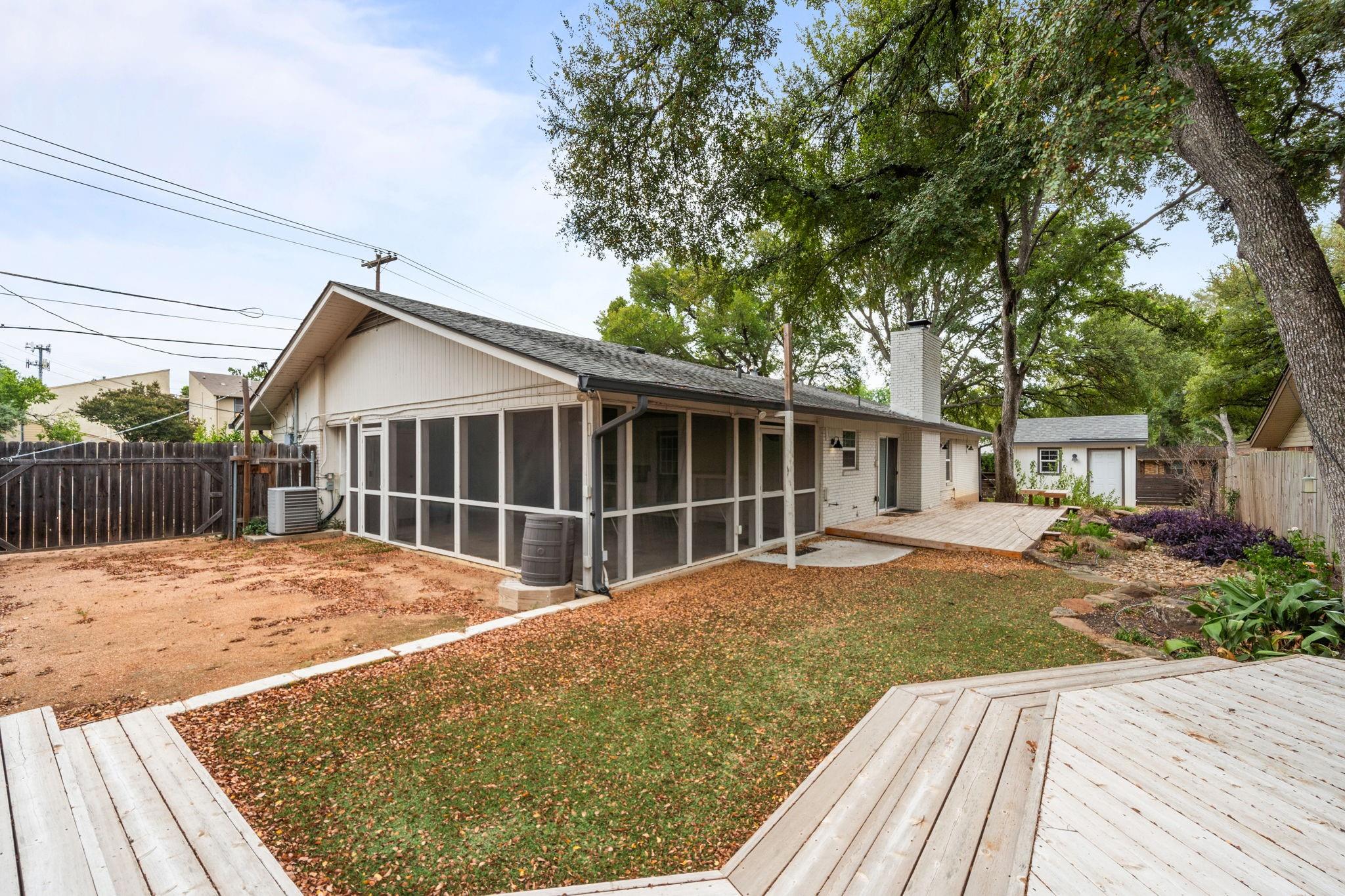 2507 Western Trails Blvd, Austin, TX 78745