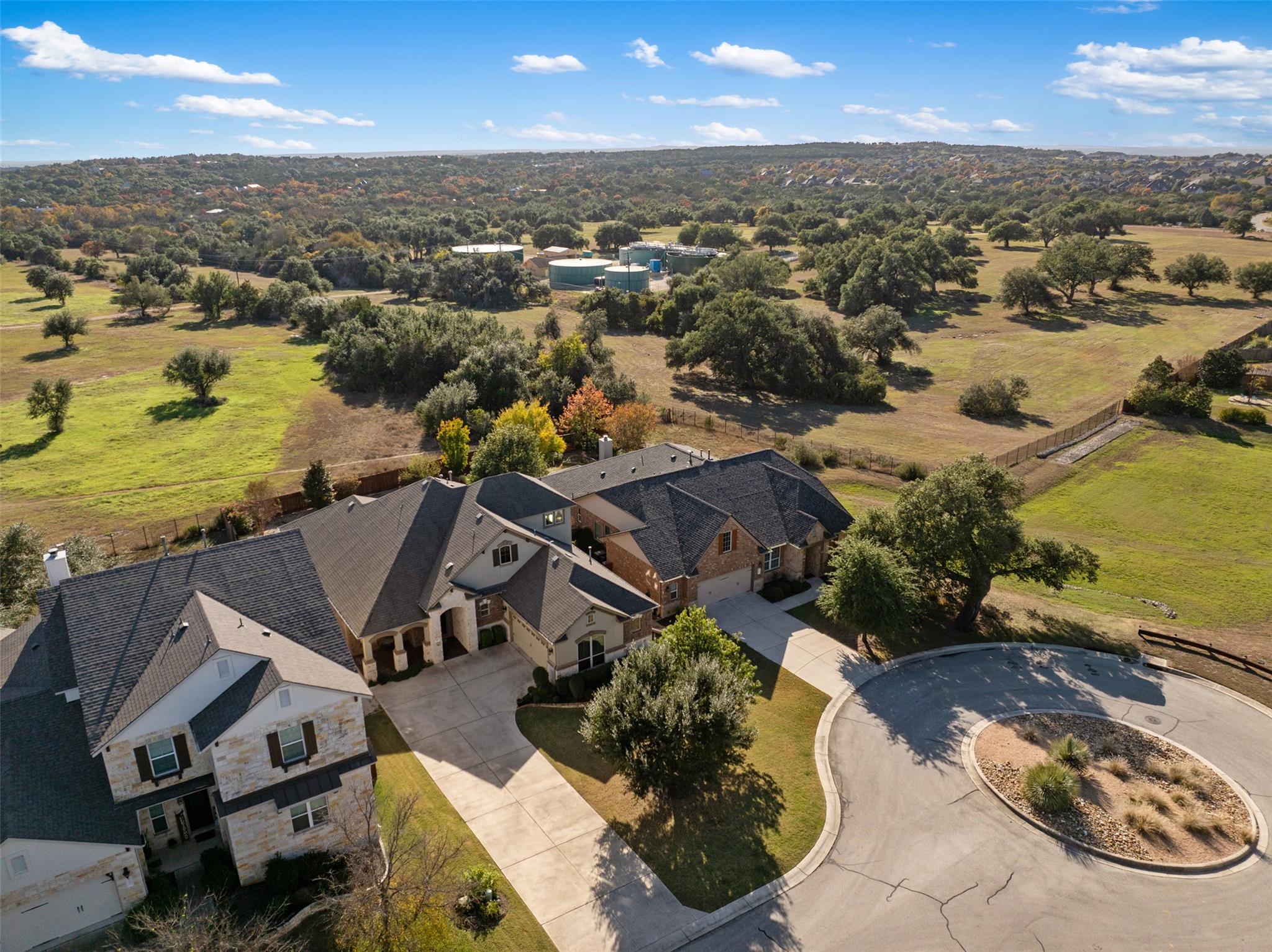 937 Wild Rose Dr, Austin, TX 78737