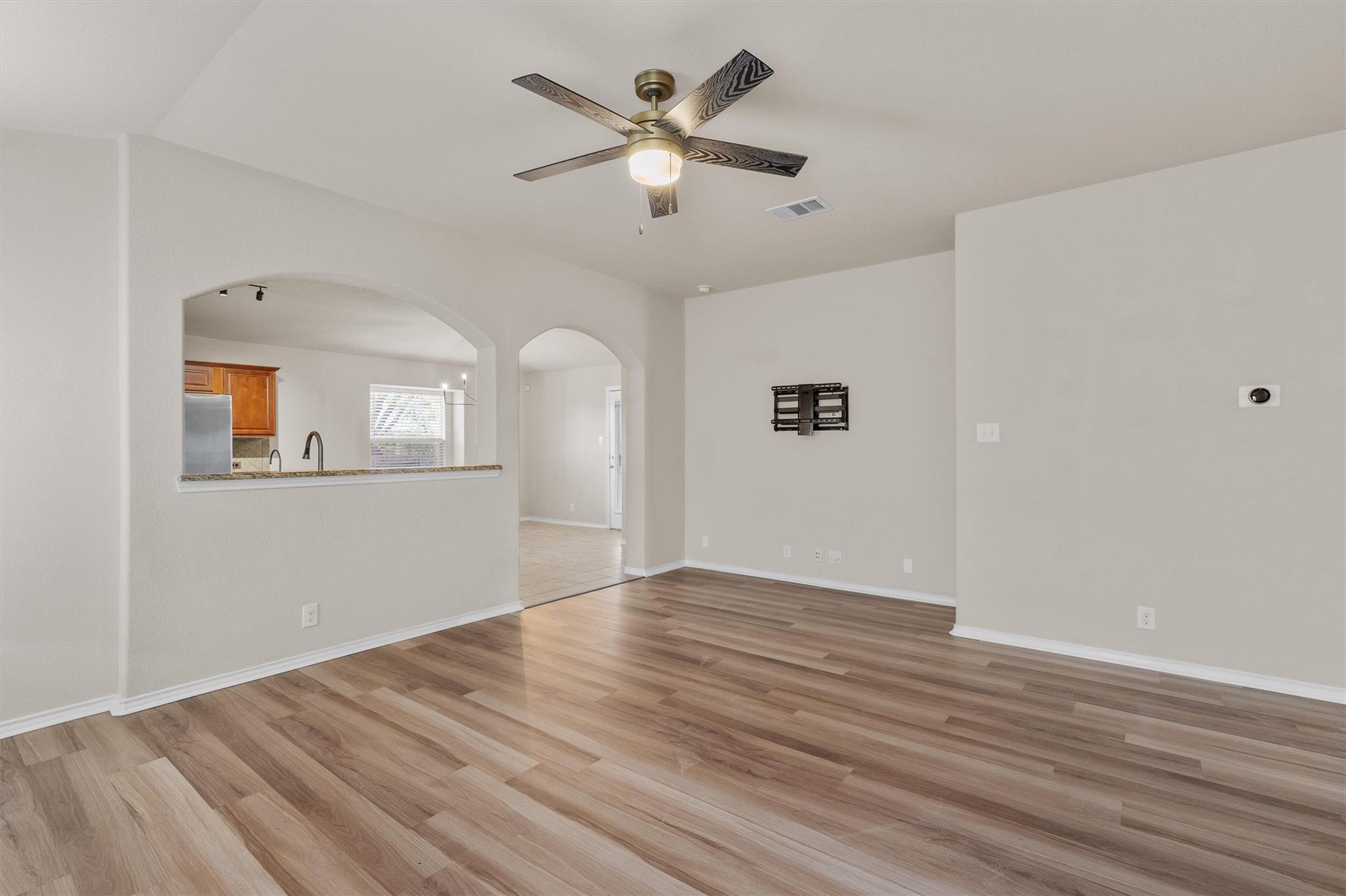 19709 Drifting Meadows Dr, Pflugerville, TX 78660